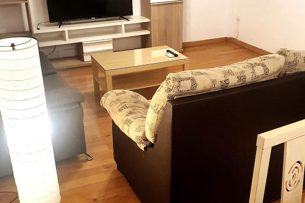 2F, Aire Acondic, 80M2, 2 Dormitorios, 4 Huespedes, Wifi Gratis La Línea de la Concepción Exterior foto